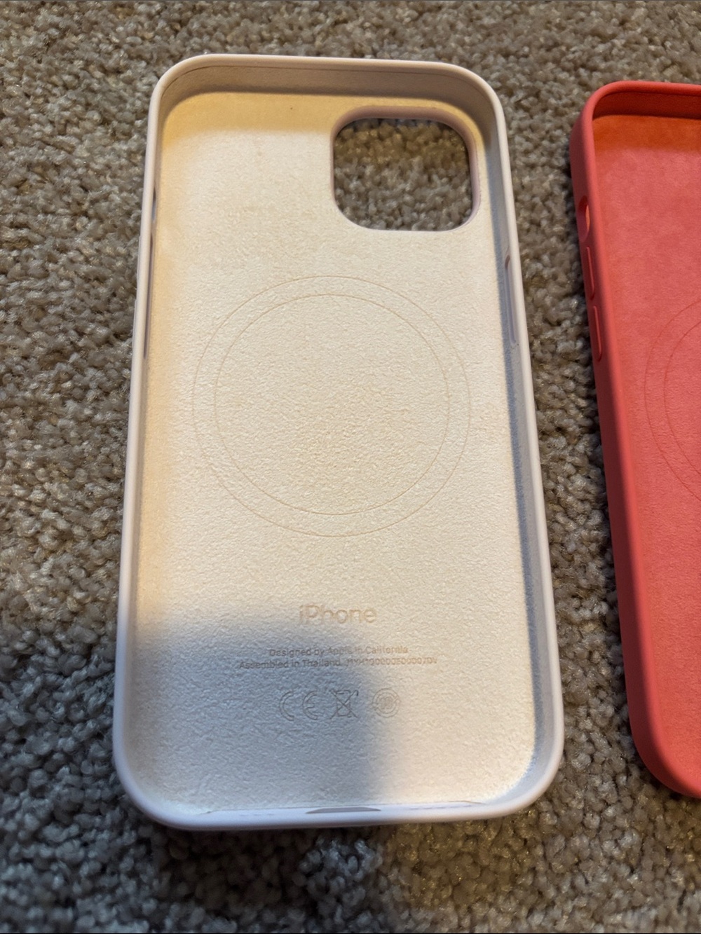 Set of 3 Apple Silicone iPhone15 Cases - Pink / Coral / Cream - Picture 6 of 11